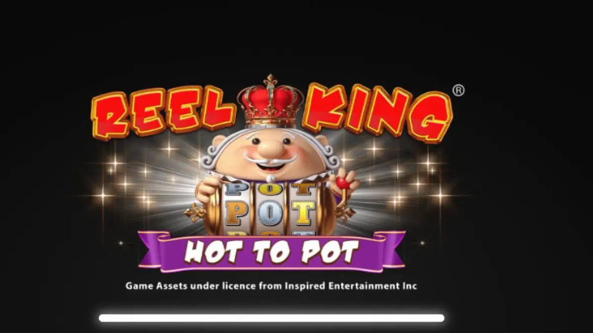 Reel King Hot to Pot slot machine interface featuring royal crown and fruit symbols